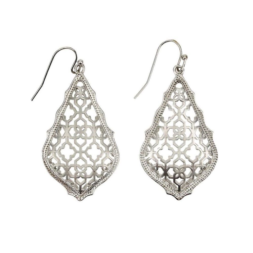 Retired Kendra‎ Scott Addie Silver Drop/Dangle earrings in Silver filigree!